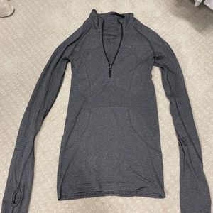 Size 6 Lululemon 3/4 zip pullover